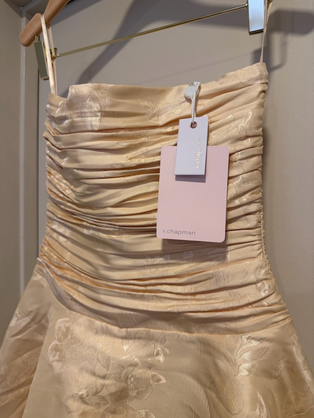 V. Chapman The Ellerie Dress Butter Yellow Baroque Floral Size 2 NEW! With tags! - Picture 6 of 13